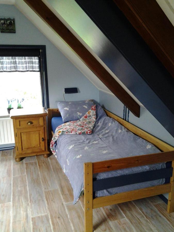 Bed & Breakfast “ Gastvrij Onthaal “ Een-West Extérieur photo