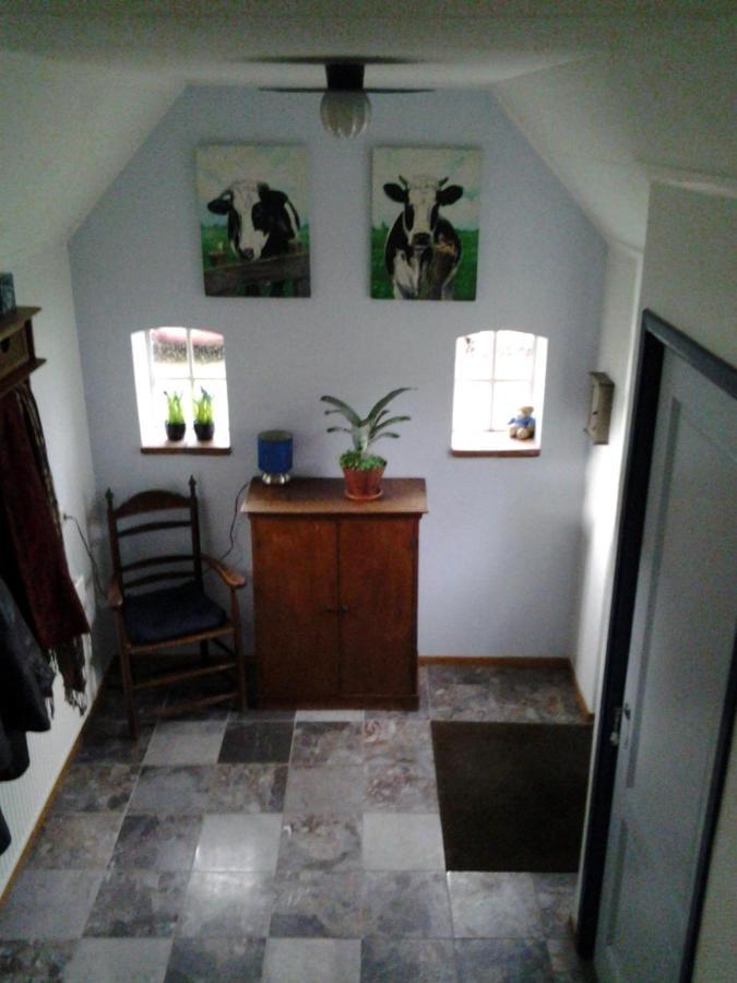 Bed & Breakfast “ Gastvrij Onthaal “ Een-West Extérieur photo
