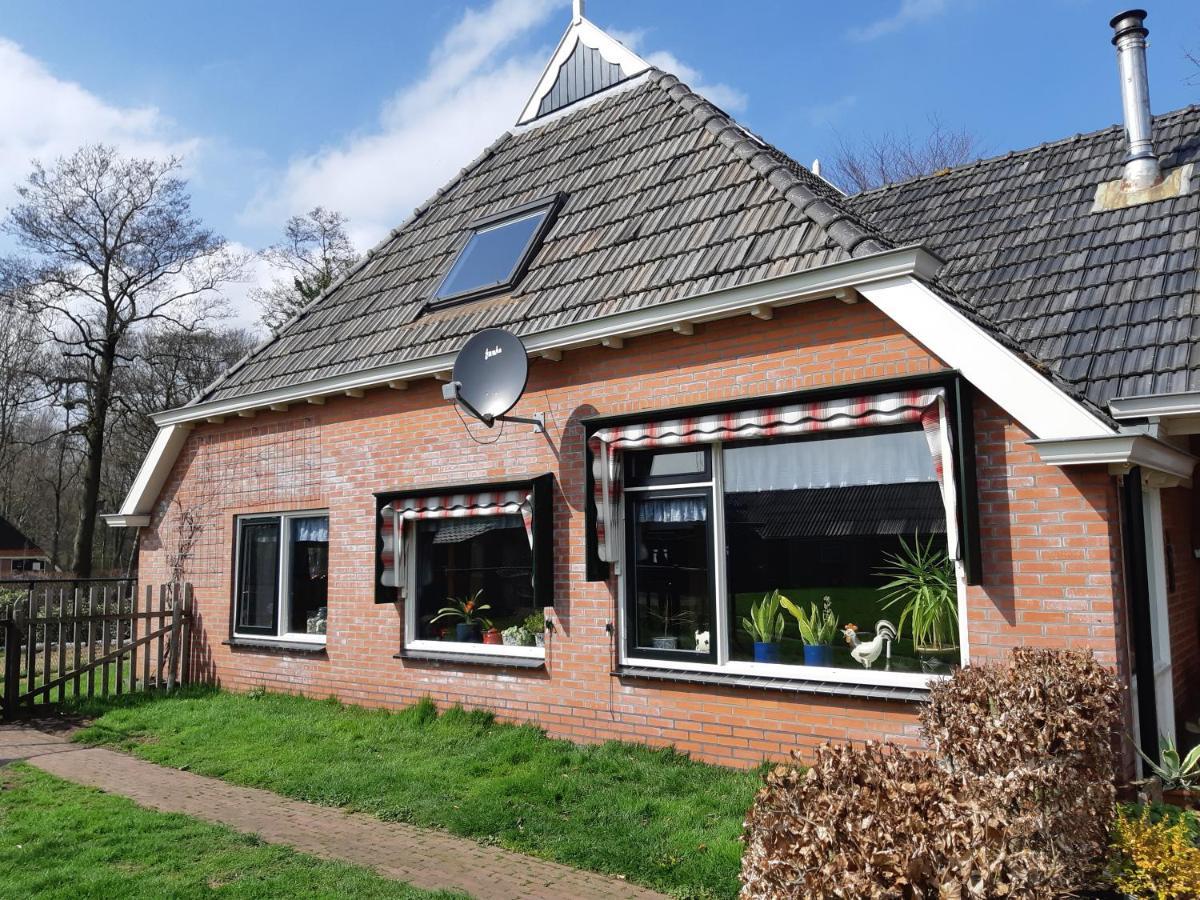 Bed & Breakfast “ Gastvrij Onthaal “ Een-West Extérieur photo